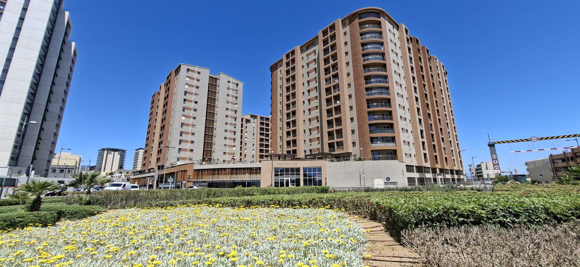  Image of Apartment - 3 Bedrooms - 1 Bathrooms for Sale in Beach View Terraces-Gibraltar, Image 15